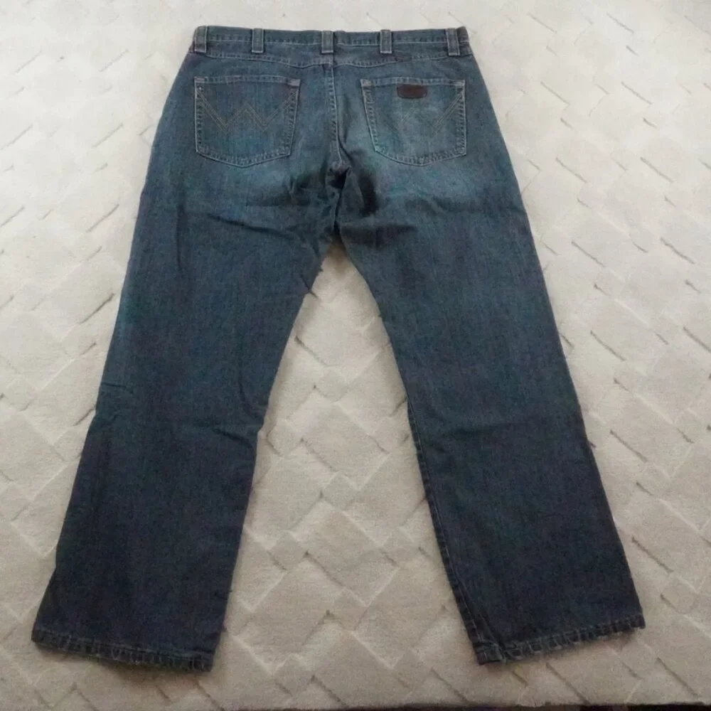 Wrangler Straight Leg Jean Mens 38x32 Dark Wash Denim Western Rodeo Cowboy